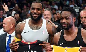 韦德:乔丹永远是我的GOAT 勒布朗将会是很多代人的GOAT