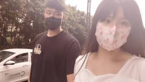 羡慕啊！李月汝晒自己和男友赵义明甜蜜生活