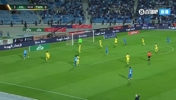 利雅得新月2-0领先！米特洛维奇门前包抄破门